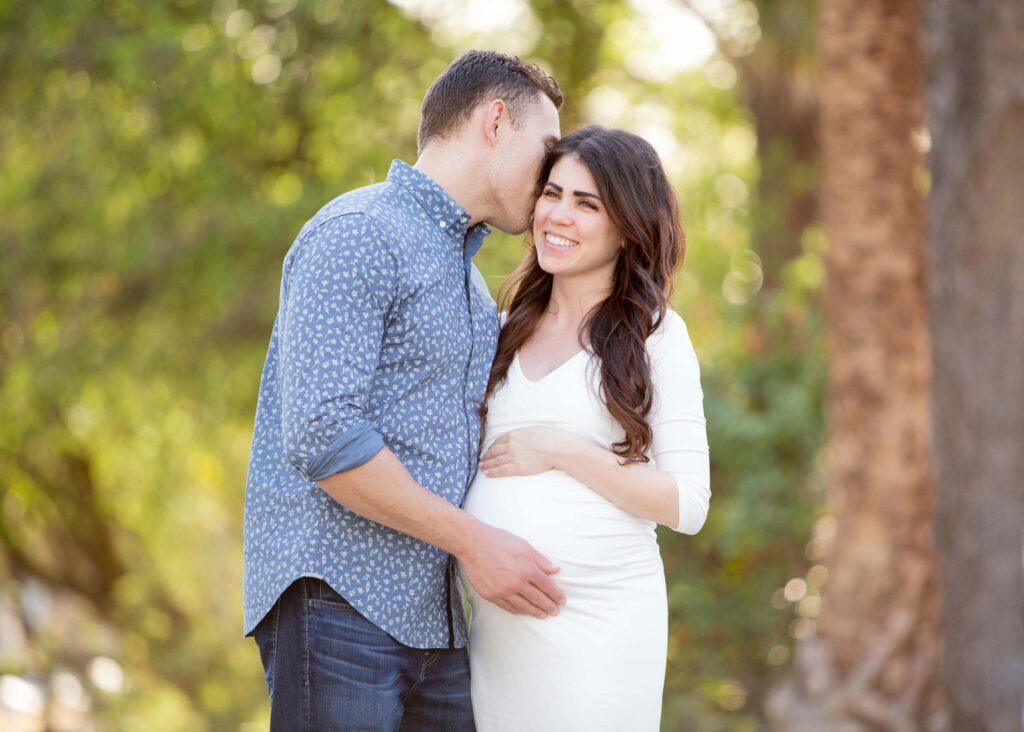 maternity photo session at the mcnay art museum san antonio by jenn brookover photography